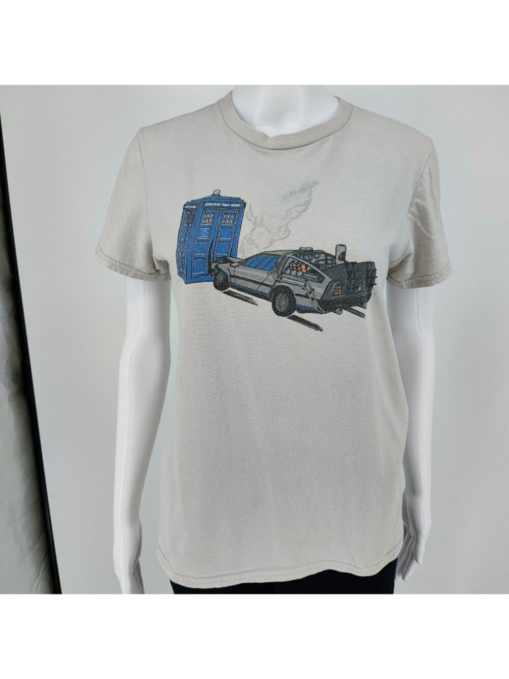 Shirt.Woot Dr. Who Tardis Back to the Future DeLorean Graphic T-Shirt (S) *Fair*